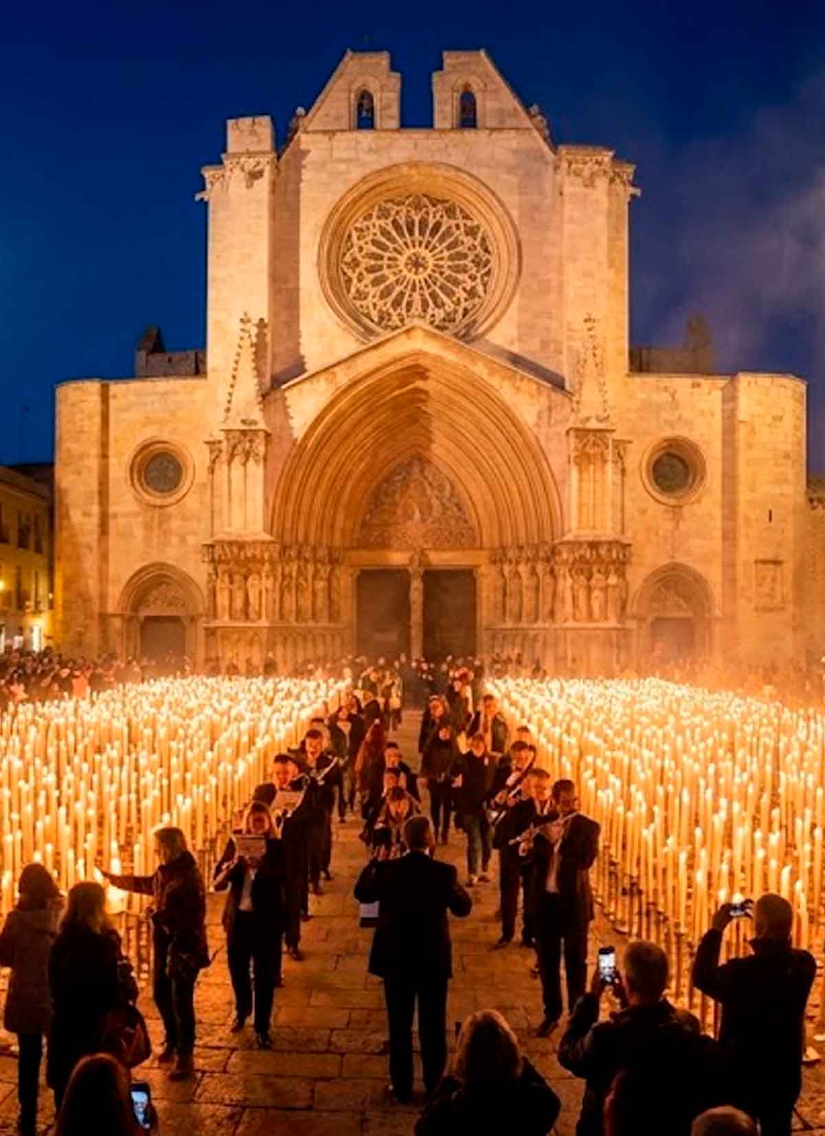 te ayudo a ser feliz tarot Tarragona